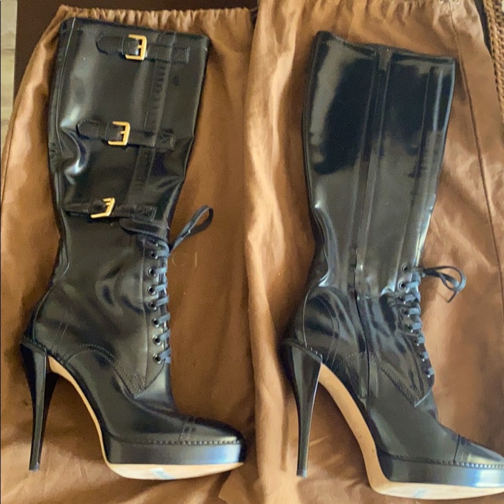 Gucci lace up riddle boots